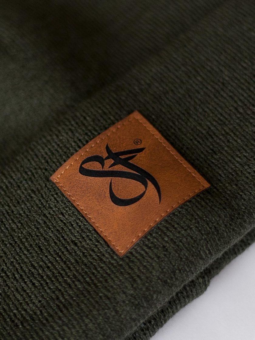 Beanie Leather Patch green